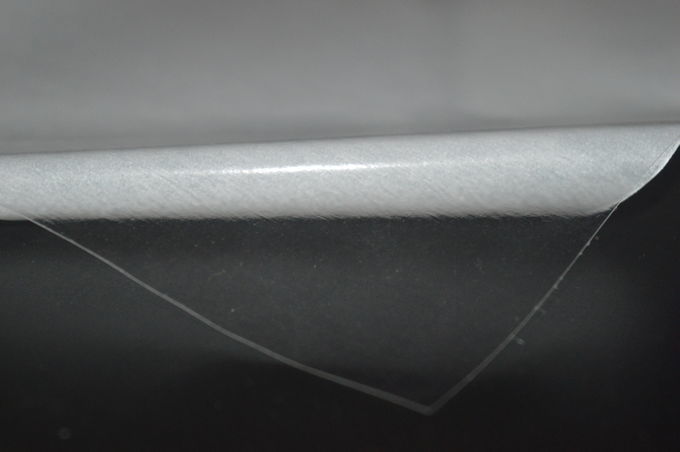 Milchiger lichtdurchlässiger 0.03mm Stärke-Polyurethan-heißer Schmelzkleber-Film für zusammengesetzte Gewebe 6 Leater oder Textlie